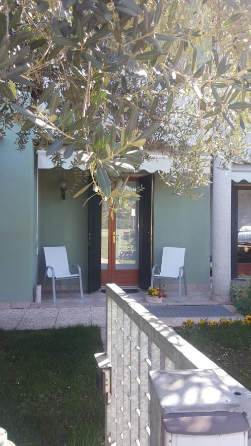 La Casa Sul Parco Appartement Valeggio sul Mincio Buitenkant foto